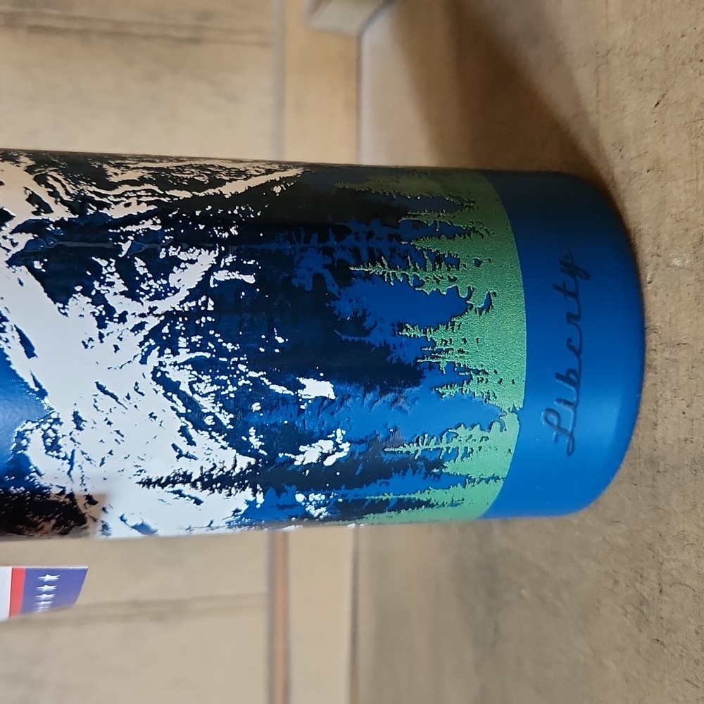 Liberty Free to Be You Suncadia Sports Club Member Water Bottle - Picture 3 of 11